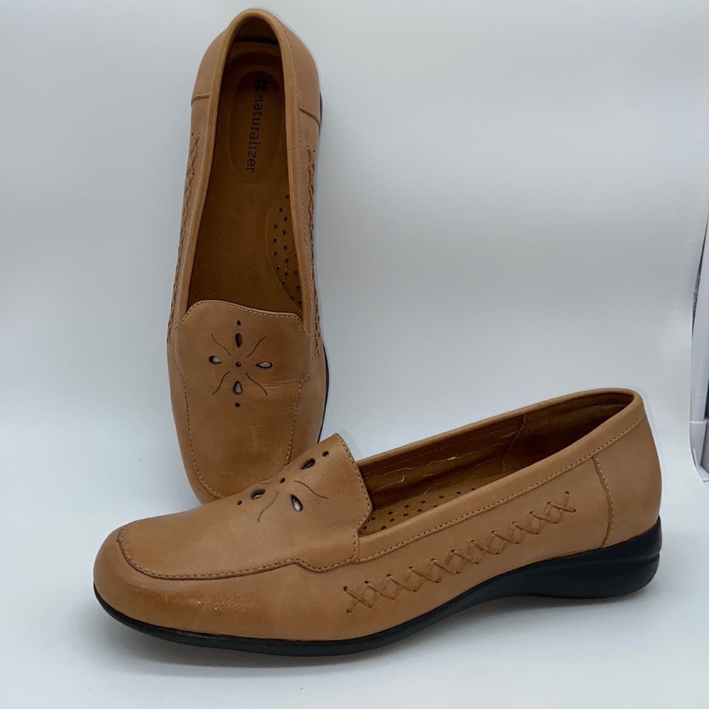 Naturalizer Frisk Leather Loafers Size 7.5M